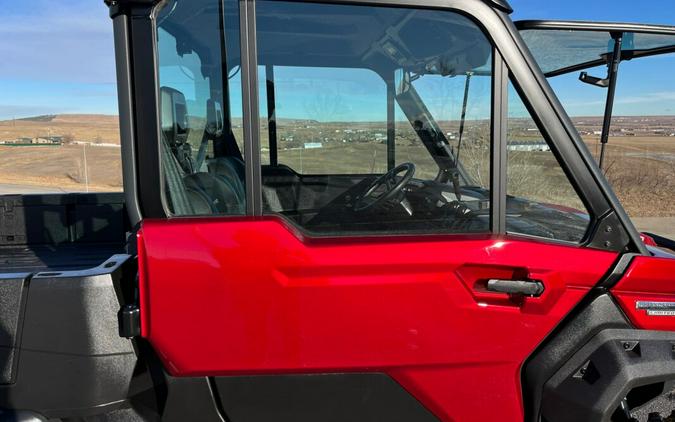 2024 Can-Am Defender 6X6 Limited HD10