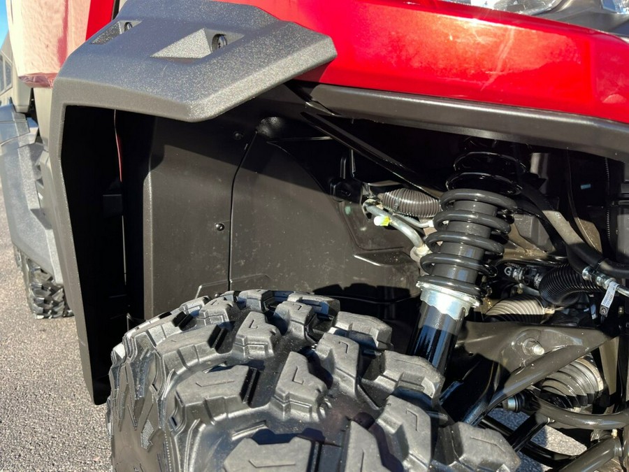 2024 Can-Am Defender 6X6 Limited HD10