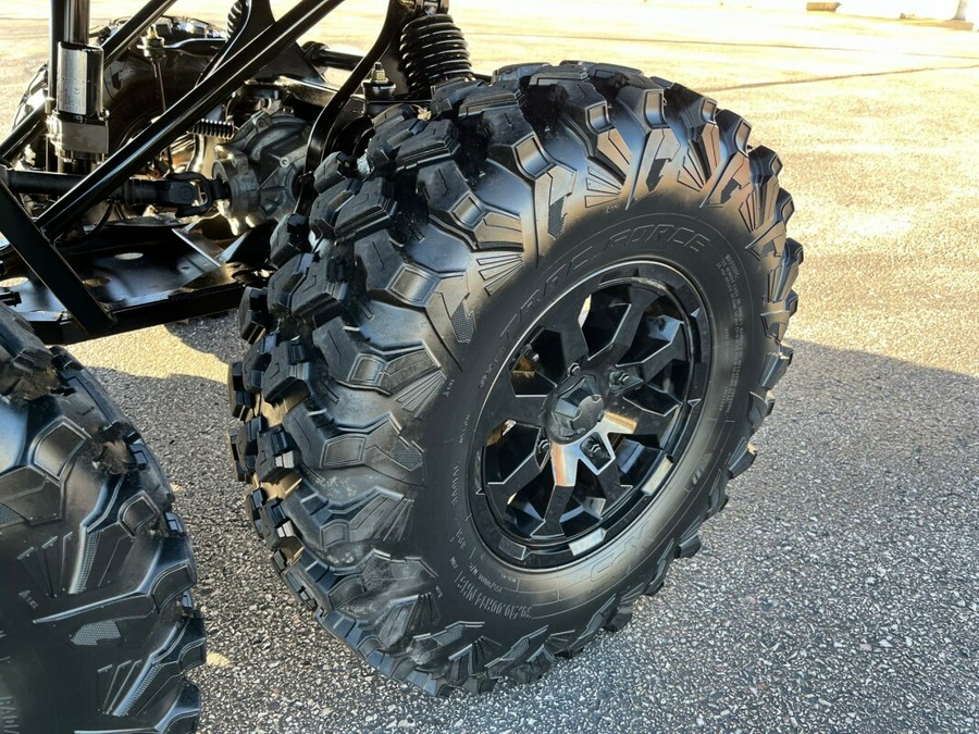 2024 Can-Am Defender 6X6 Limited HD10