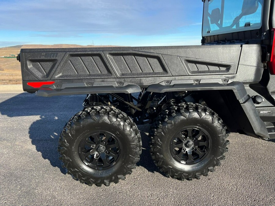 2024 Can-Am Defender 6X6 Limited HD10