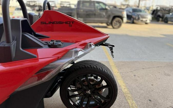 2026 Polaris Slingshot® S Manual