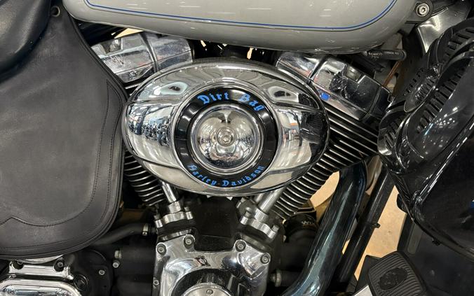 2006 Harley-Davidson® Electra Glide® Classic Silver