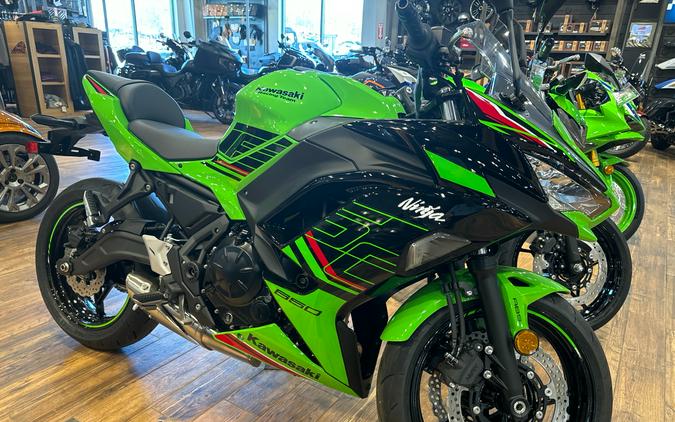 2024 Kawasaki Ninja 650 KRT Edition ABS