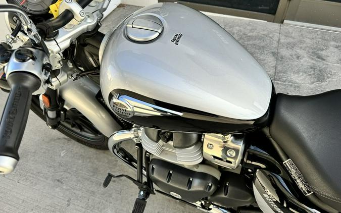 2024 Royal Enfield Super Meteor 650 Interstellar Grey