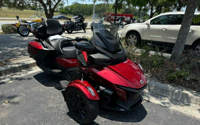 2021 Can-Am® Spyder® RT Limited Dark