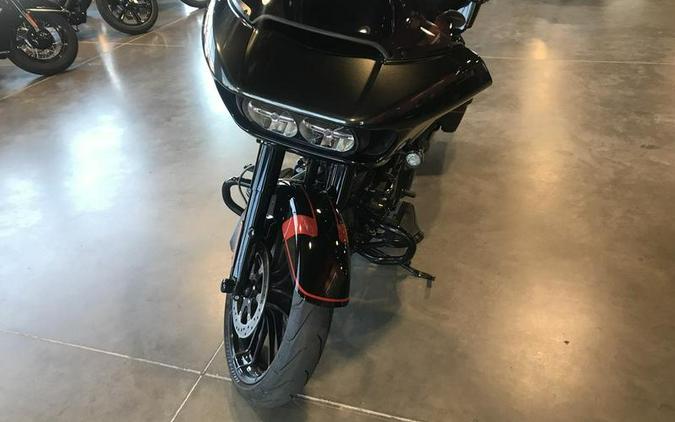 2018 Harley-Davidson® FLTRXSE - CVO™ Road Glide®