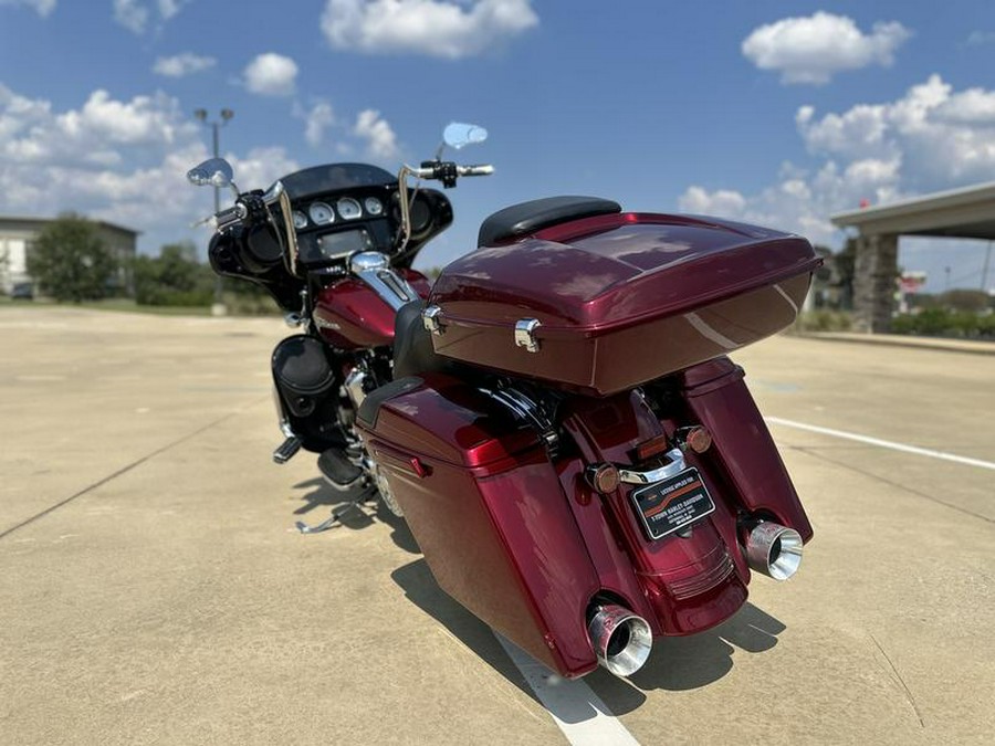 2017 Harley-Davidson® FLHXS - Street Glide® Special