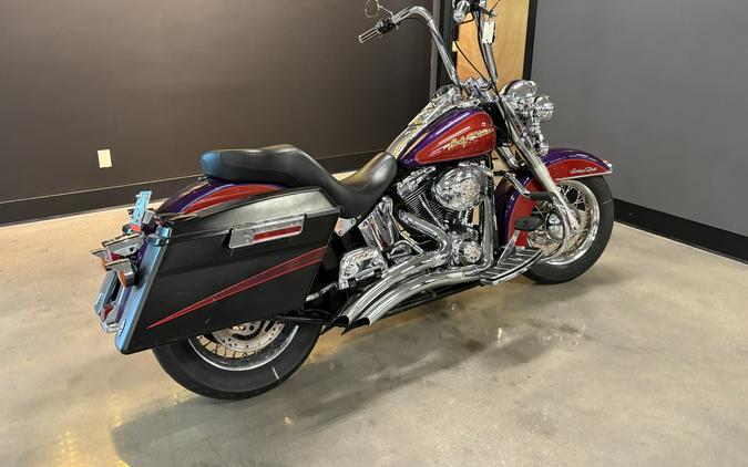 2006 Harley-Davidson® Heritage Softail® Classic Black & Purple Marble