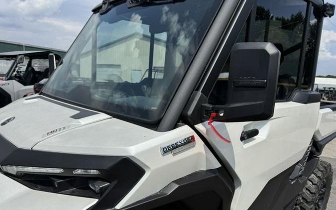 2026 Can-Am Defender Limited HD11