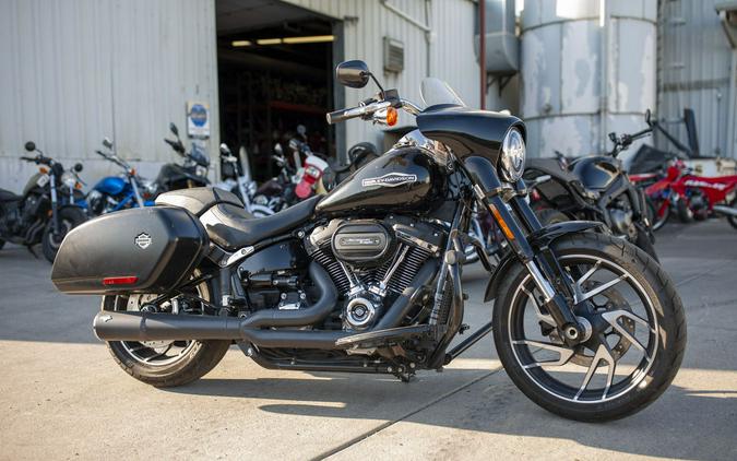 2018 Harley-Davidson® FLSB - Softail® Sport Glide™