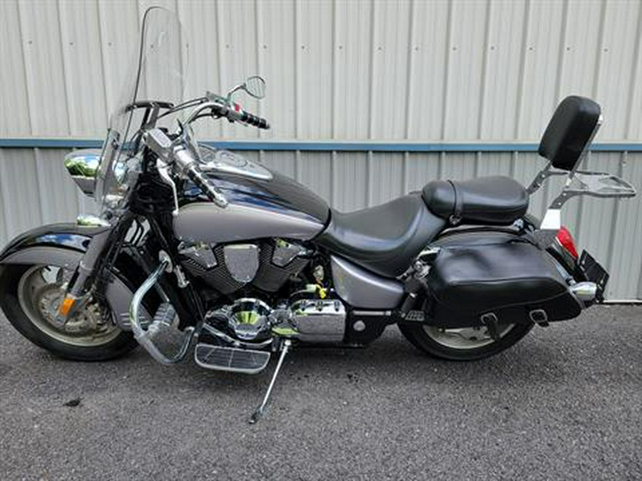 2006 Honda VTX™1800R Retro Cruiser