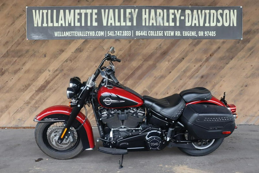 2020 Harley-Davidson® FLHCS - Heritage Classic 114