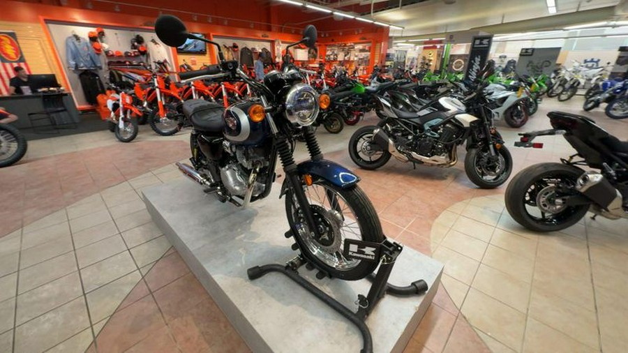 New 2025 Kawasaki W 230 ABS