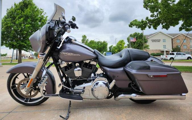 2014 Harley-Davidson® FLHXS - Street Glide® Special