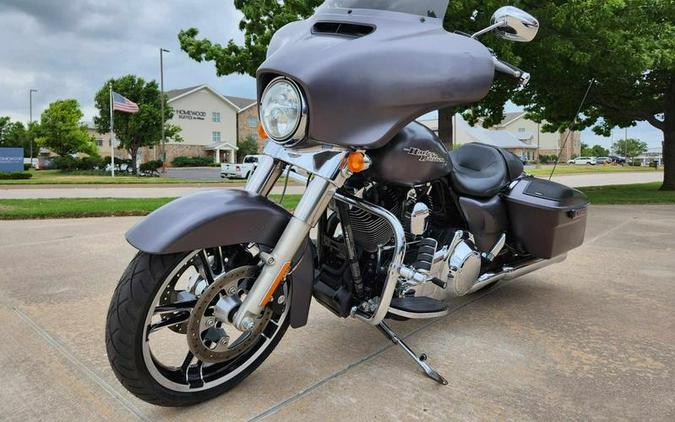 2014 Harley-Davidson® FLHXS - Street Glide® Special