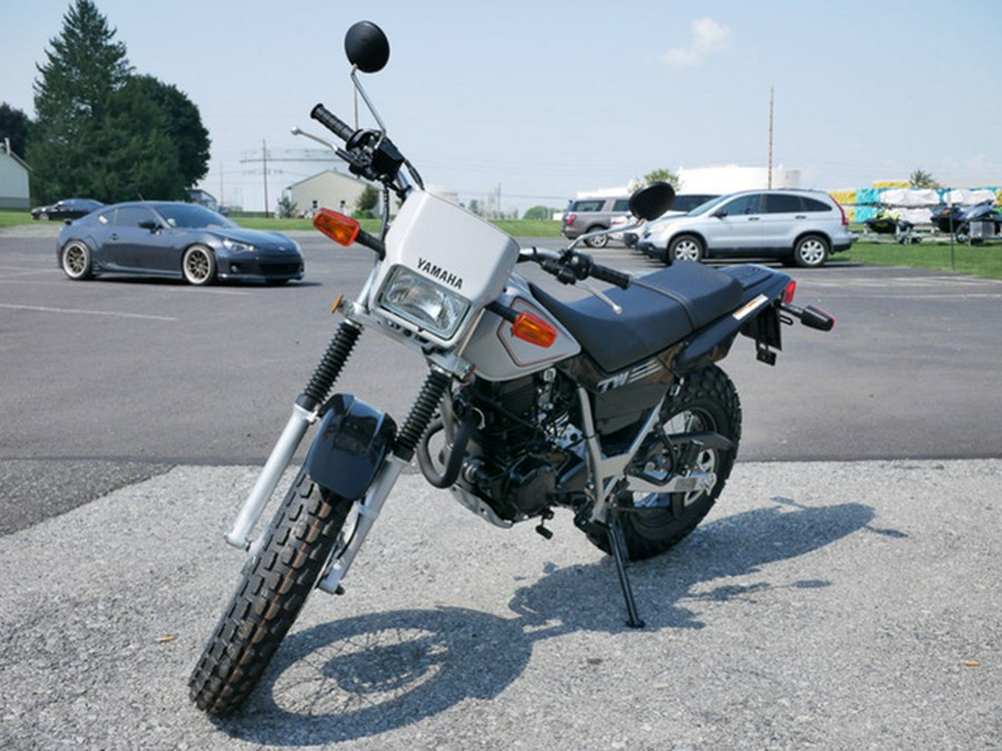 2025 Yamaha TW200