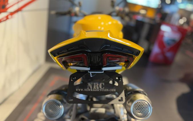 2026 Ducati STREETFIGHTER V2S