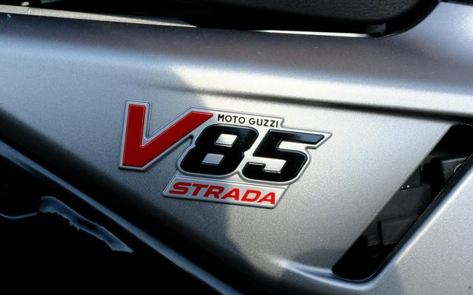 2025 Moto Guzzi V85 Strada