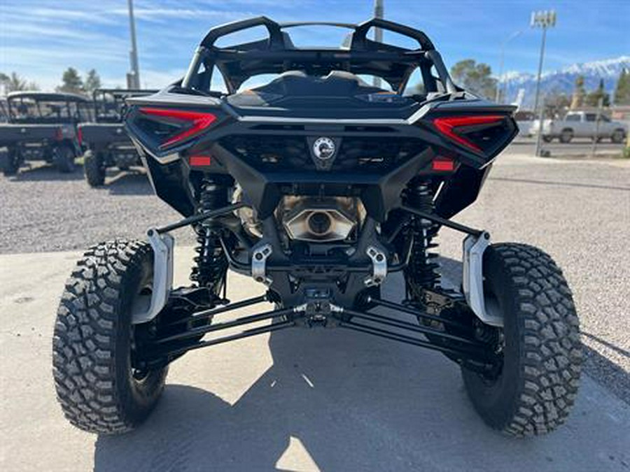 2024 Can-Am Maverick R X RS