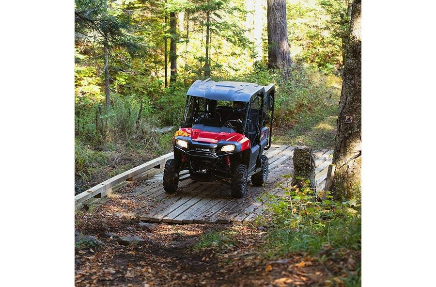 2021 Honda Pioneer 700-4 Deluxe