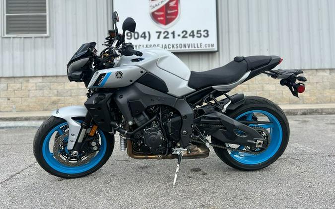 2025 Yamaha MT 10