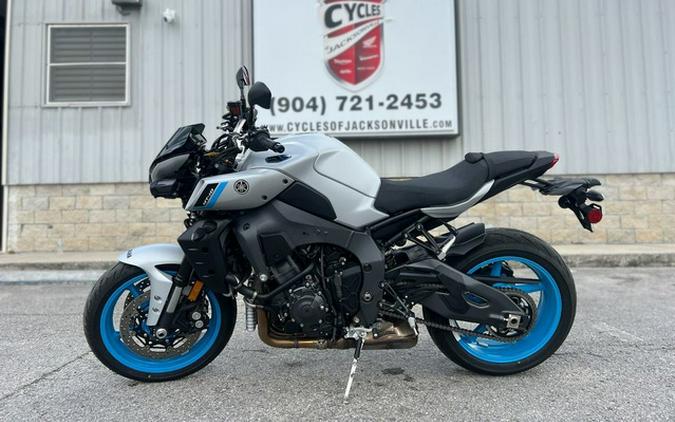 2025 Yamaha MT 10