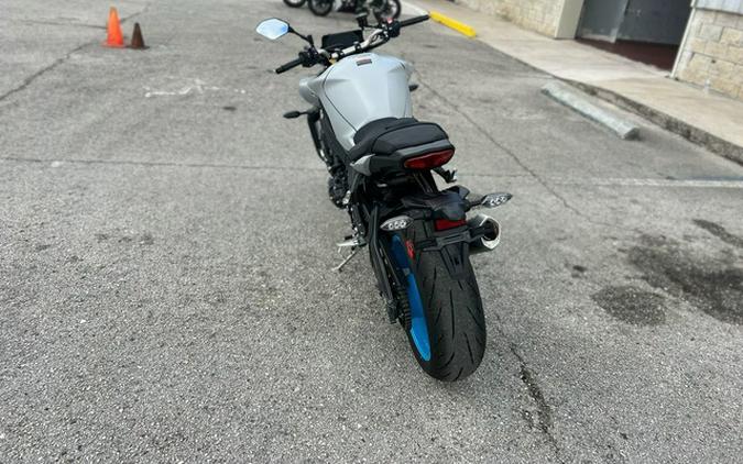 2025 Yamaha MT 10