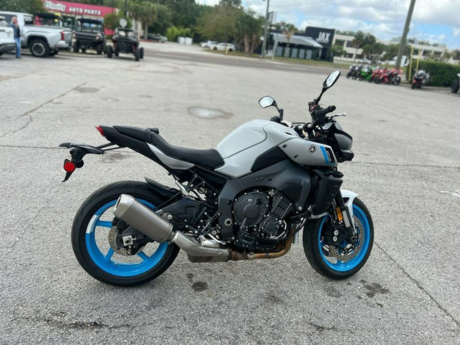 2025 Yamaha MT 10