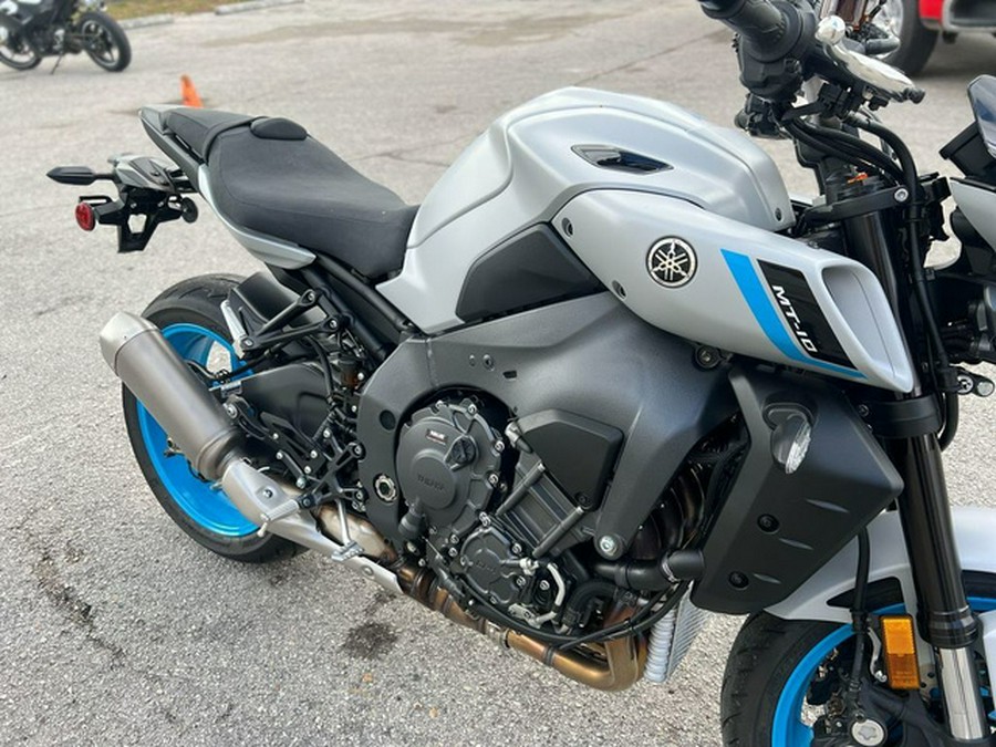 2025 Yamaha MT 10