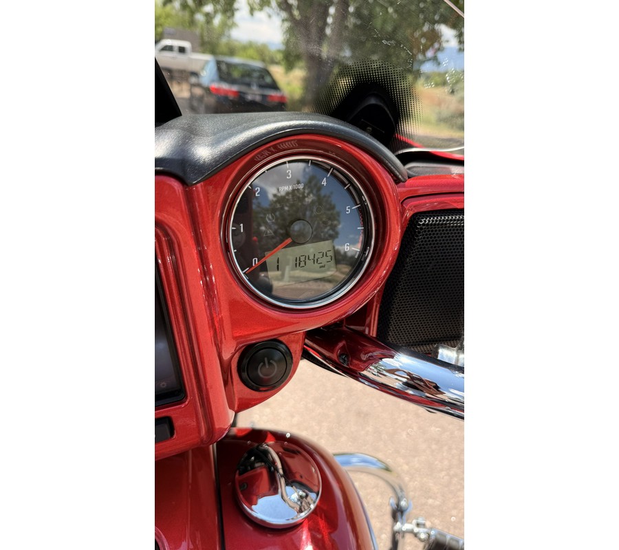 2019 CHIEFTAIN LIMITED, RUBY METALLIC, 49ST - Indian Motorcycle