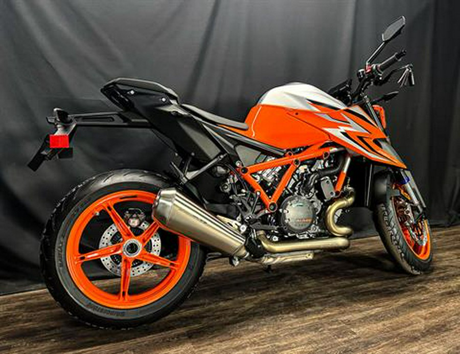 2023 KTM 1290 Super Duke R EVO