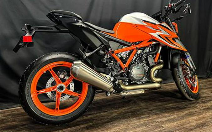 2023 KTM 1290 Super Duke R EVO