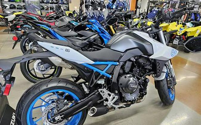 2023 Suzuki GSX-8S