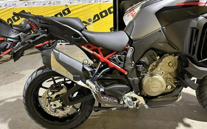 2024 Ducati Multistrada V4 S Grand Tour