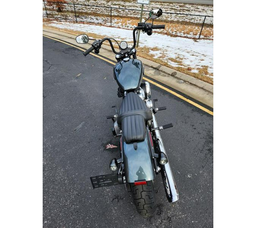 2025 Harley-Davidson® FXBB - Street Bob®