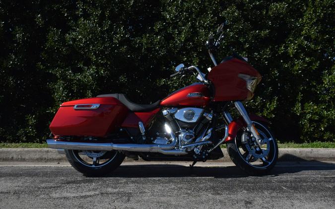 FLTRX 2025 Road Glide®