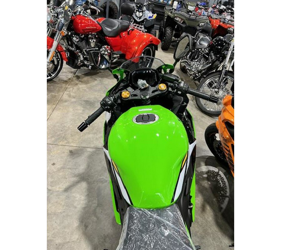 2025 Kawasaki ZX-4R ABS KRT