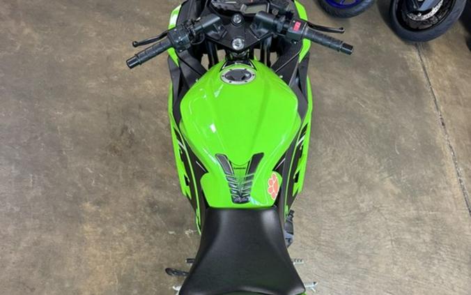 2014 Kawasaki Ninja® 300 SE