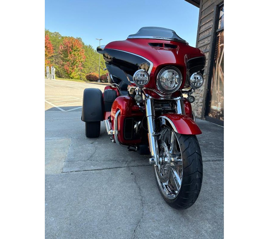 2021 Harley-Davidson CVO TRI GLIDE FLHTCUTGSE