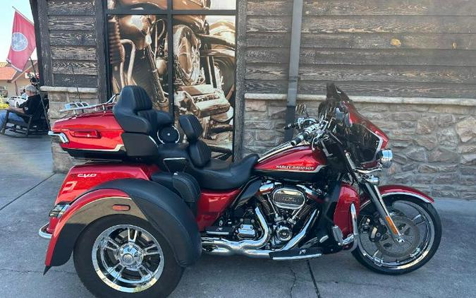 2021 Harley-Davidson CVO TRI GLIDE FLHTCUTGSE