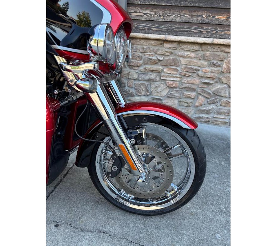 2021 Harley-Davidson CVO TRI GLIDE FLHTCUTGSE