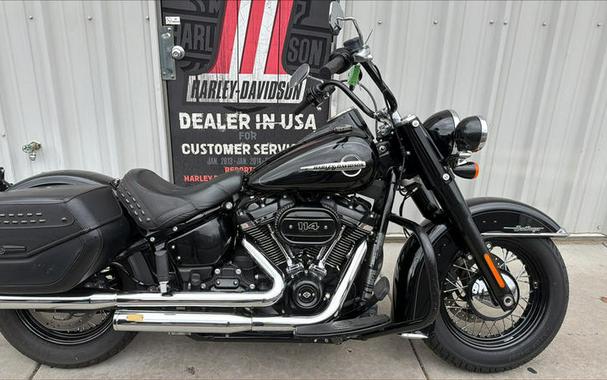 2018 Harley-Davidson® FLHCS - Softail® Heritage Classic 114