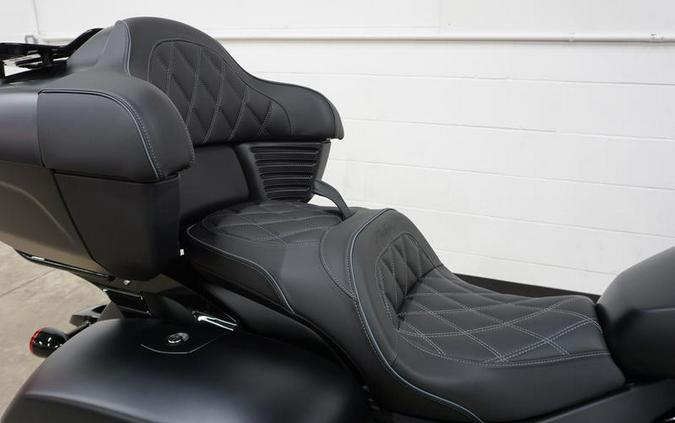 2025 Indian Motorcycle® Roadmaster® PowerPlus Dark Horse® Black Smoke