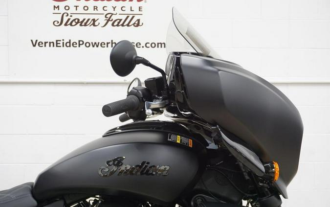 2025 Indian Motorcycle® Roadmaster® PowerPlus Dark Horse® Black Smoke
