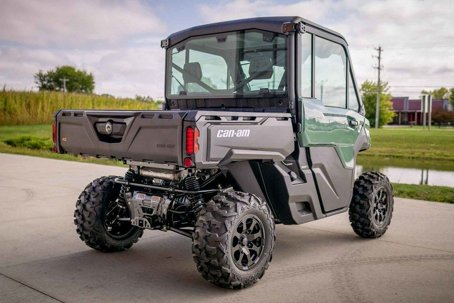 2026 Can-Am® Defender DPS CAB HD9 Compass Green