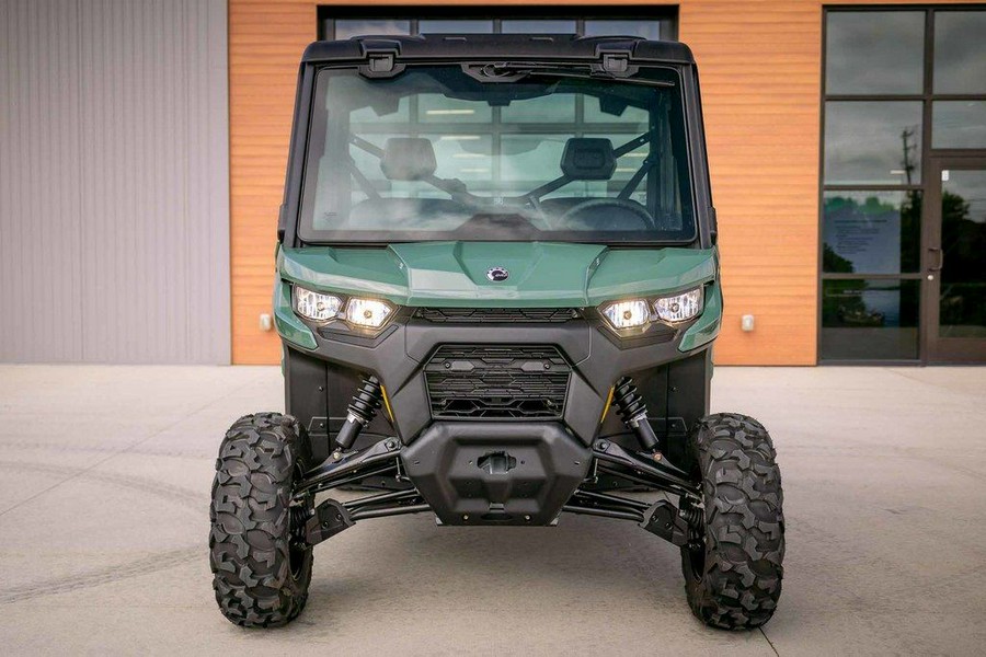2026 Can-Am® Defender DPS CAB HD9 Compass Green