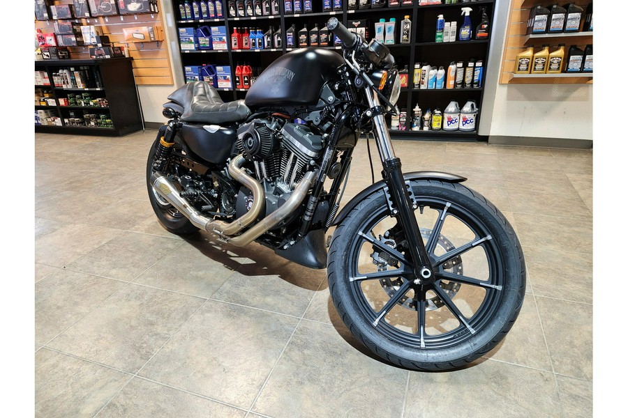 2016 Harley-Davidson® Sportster 883/ 1200 Iron Custom