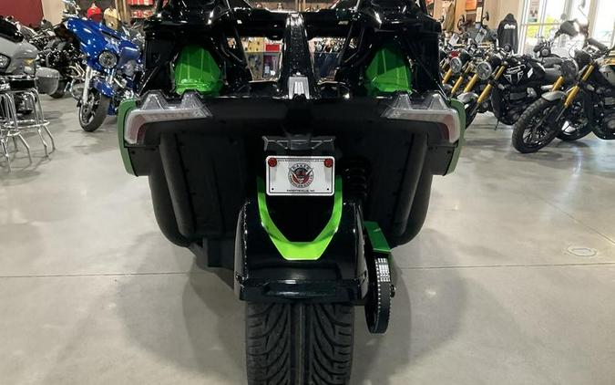 2026 Polaris Slingshot® Grand Touring Manual