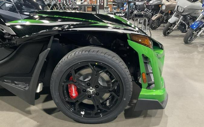 2026 Polaris Slingshot® Grand Touring Manual