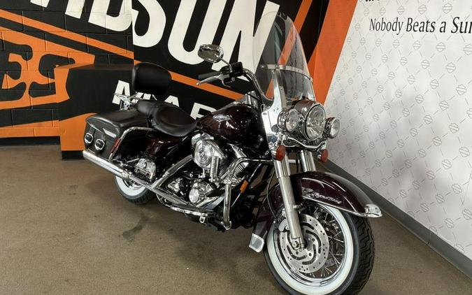 2006 Harley-Davidson® FLHRCI - Road King® Classic